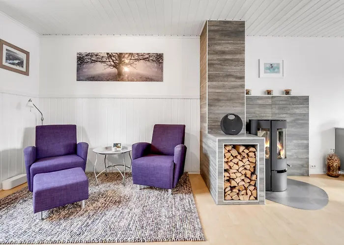 Fairytale House I Groups & Family Tromsø